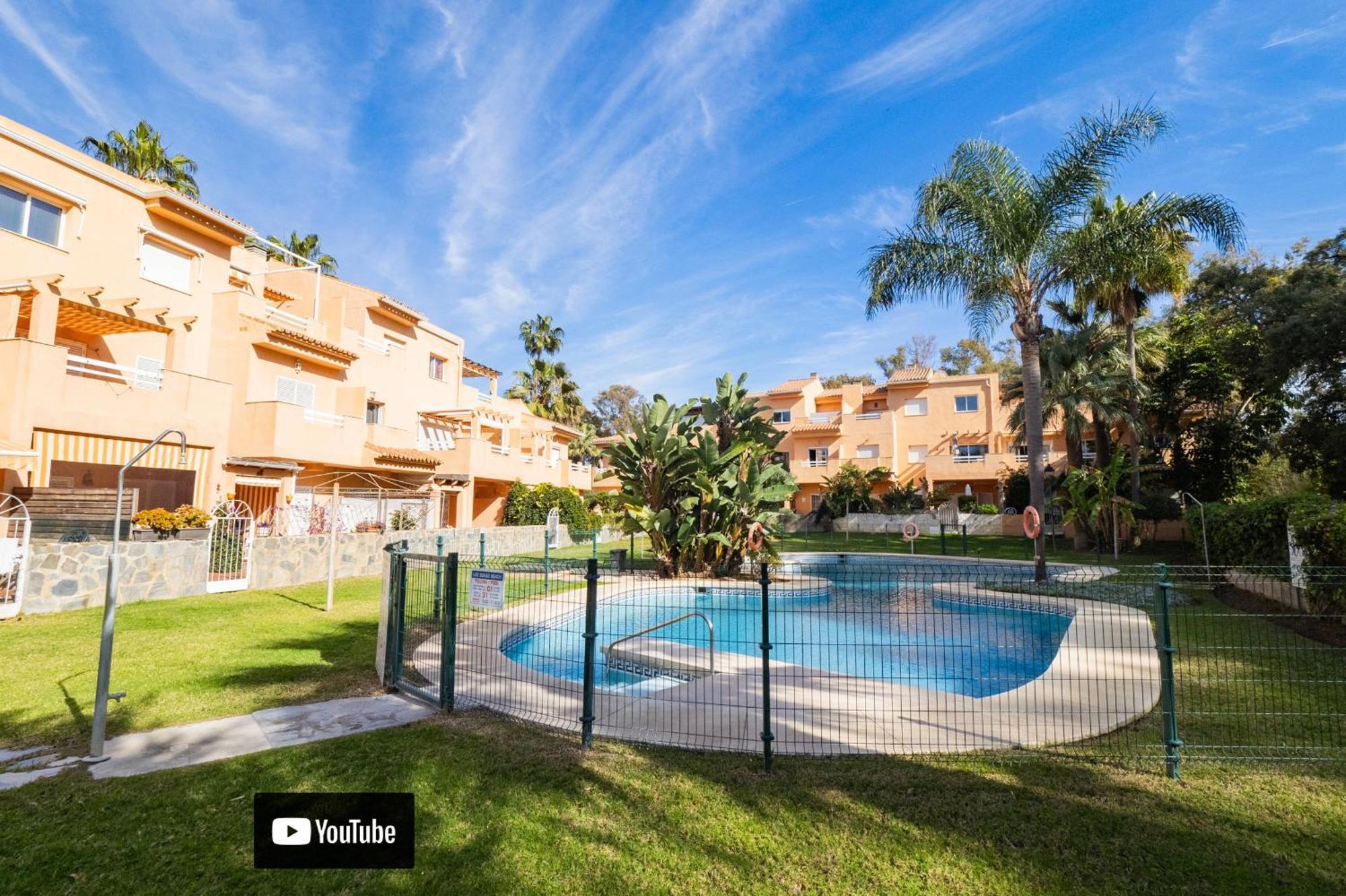 Cubo's Cabopino Appartamento Marbella