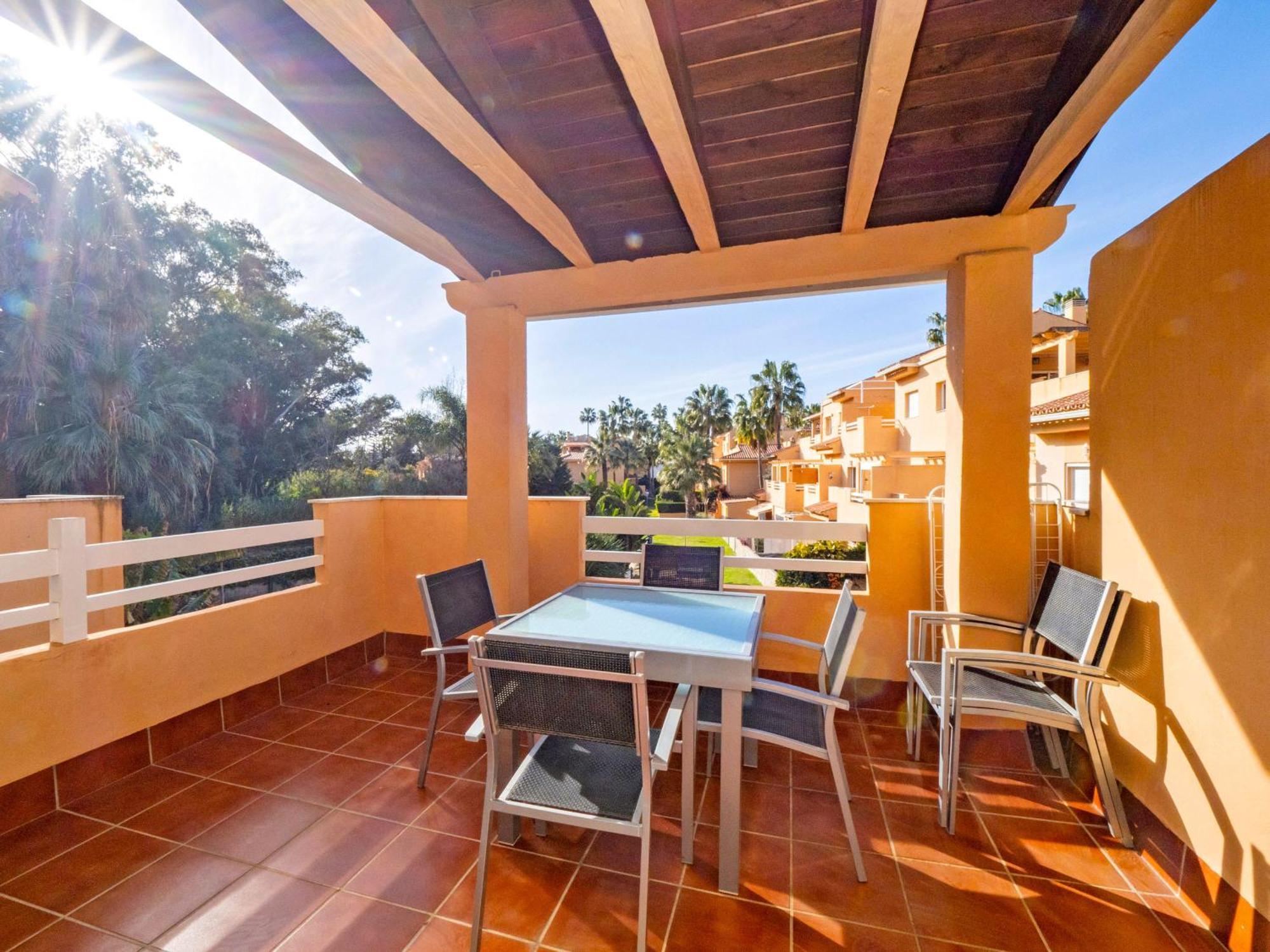 Appartamento Cubo's Cabopino Marbella