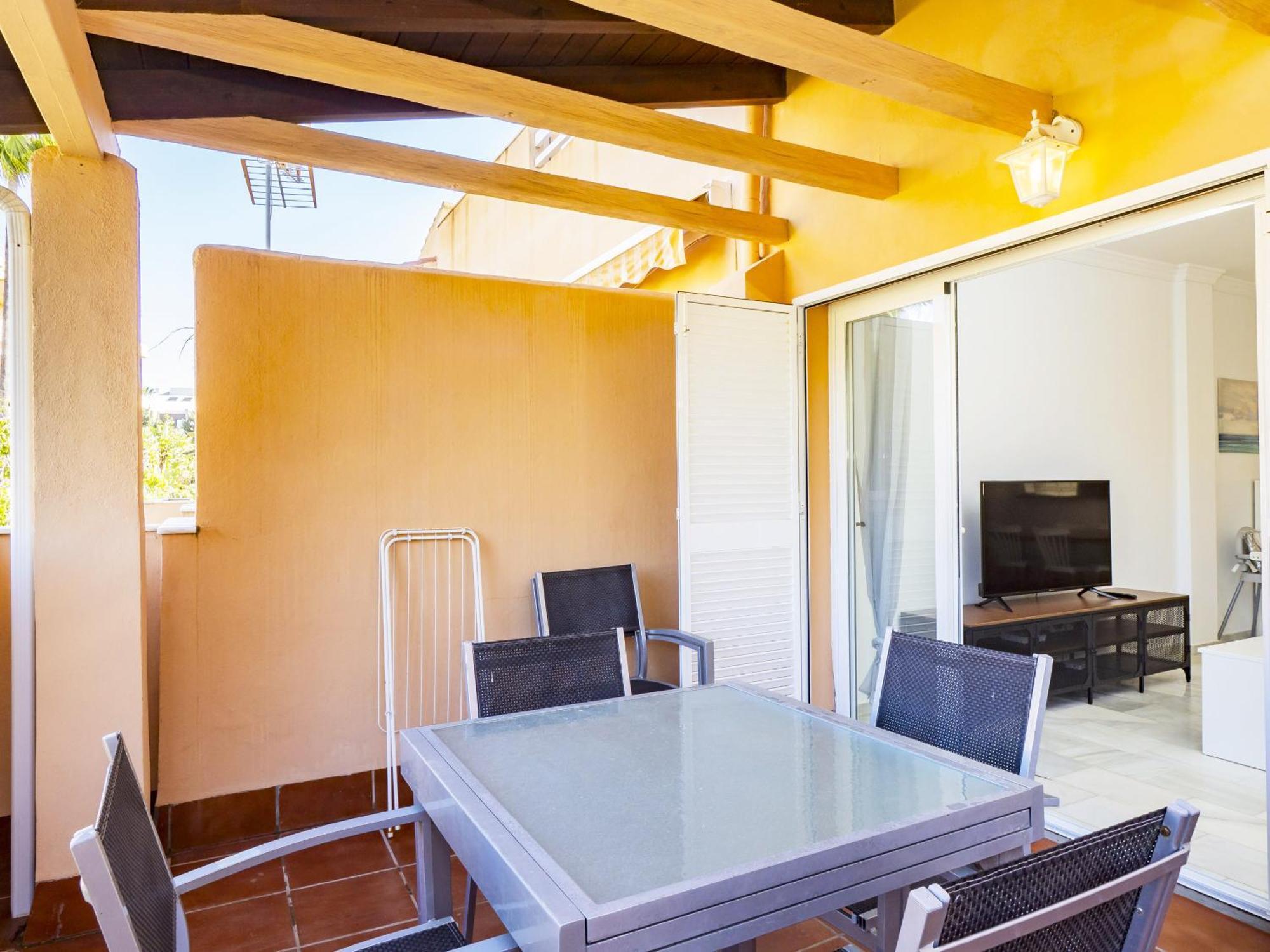 Appartamento Cubo's Cabopino Marbella